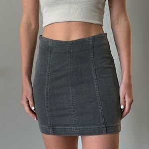 Grey mini pencil skirt